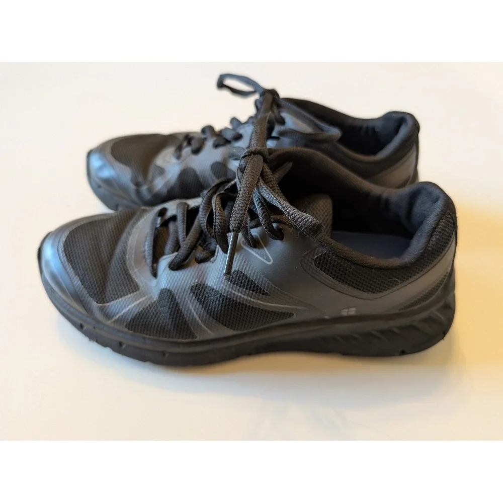 Shoes For Crews Vitality II Womens 7 Black Slip‎ Resistant Athletic Work Shoes
